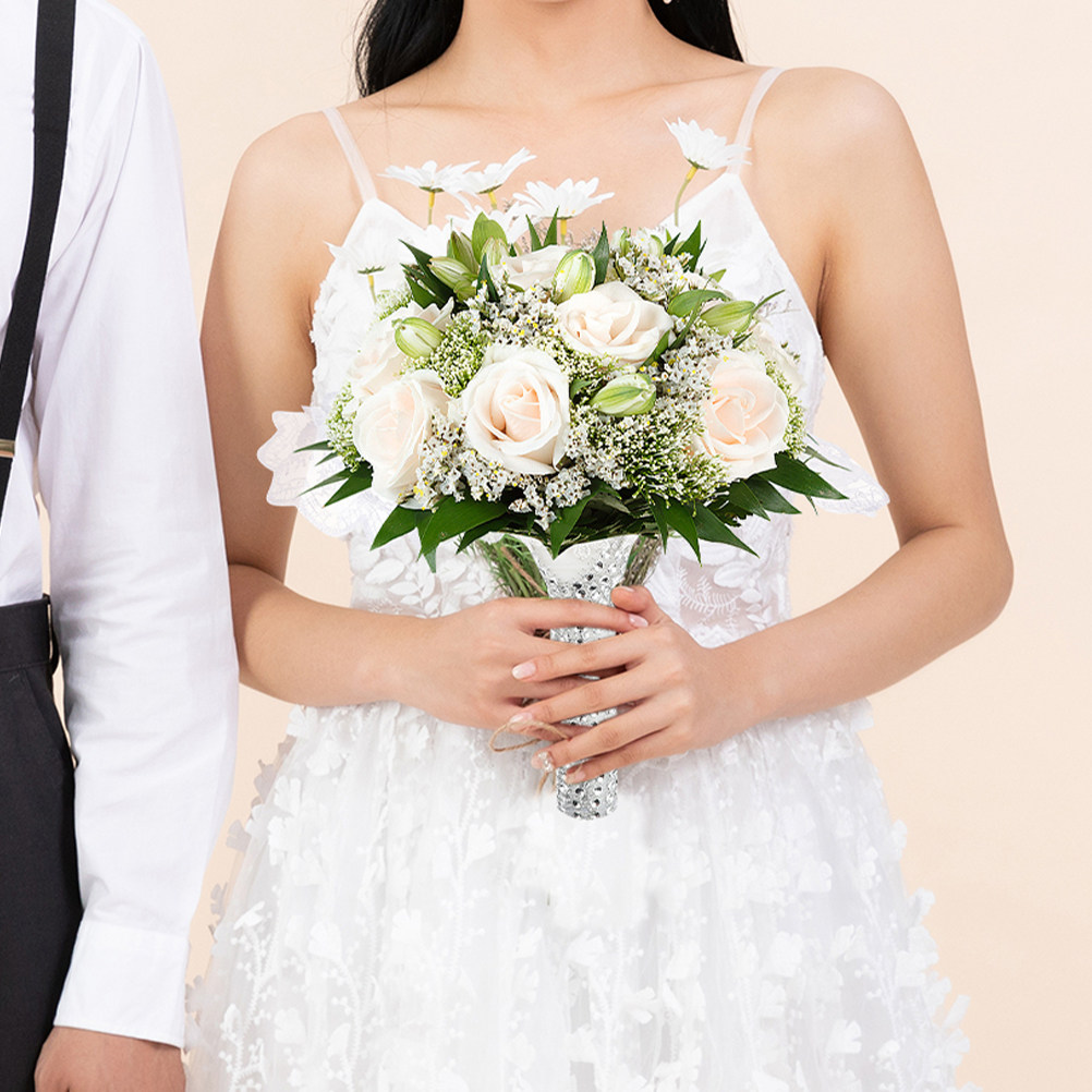 حامل باقة الزفاف من الفوم، مقب - مراجعة Bouquet Holder Foam وسعره